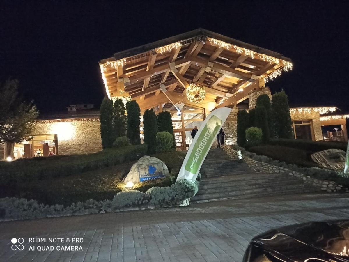 Mountain View Private Apartments In Pirin Golf And Spa Resort Razlog Buitenkant foto